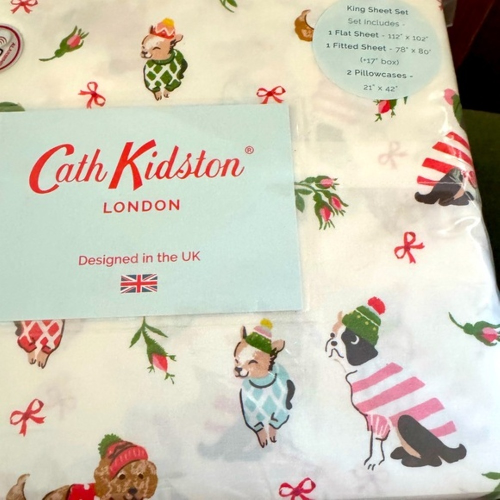 CATH KIDSTON”puppy love” king size sheet set!I have other sizes & patterns too🎄